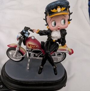 Betty Boop On Motorcycle Figure